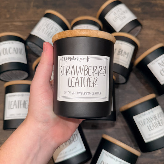 Strawberry Leather | Wooden Wick Candle