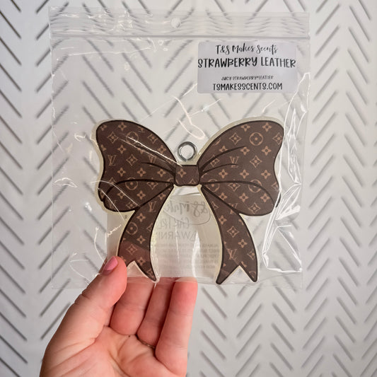 Strawberry Leather- 4166