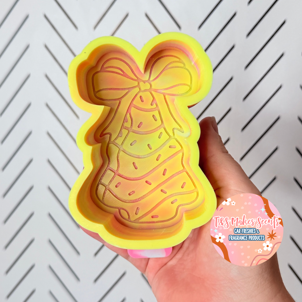 CUSTOM- Cake tree w/ bow