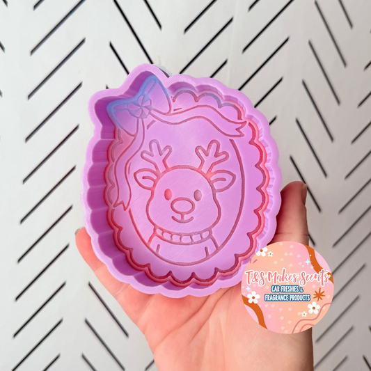 CUSTOM- Reindeer w/ Frame