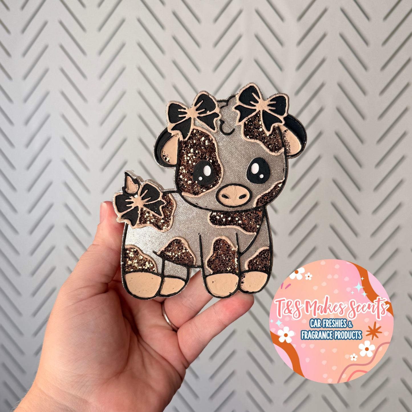 CUSTOM- Cow w/ Bows