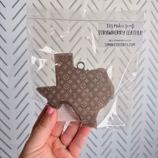 Strawberry Leather- 414