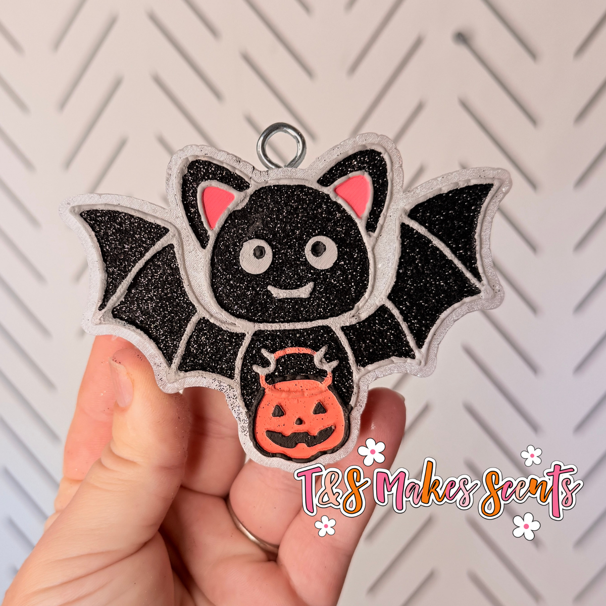 CUSTOM- Bat