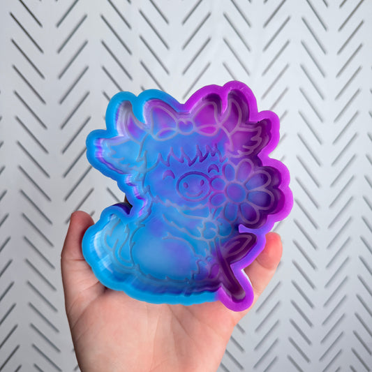 CUSTOM- Highland w/ flower